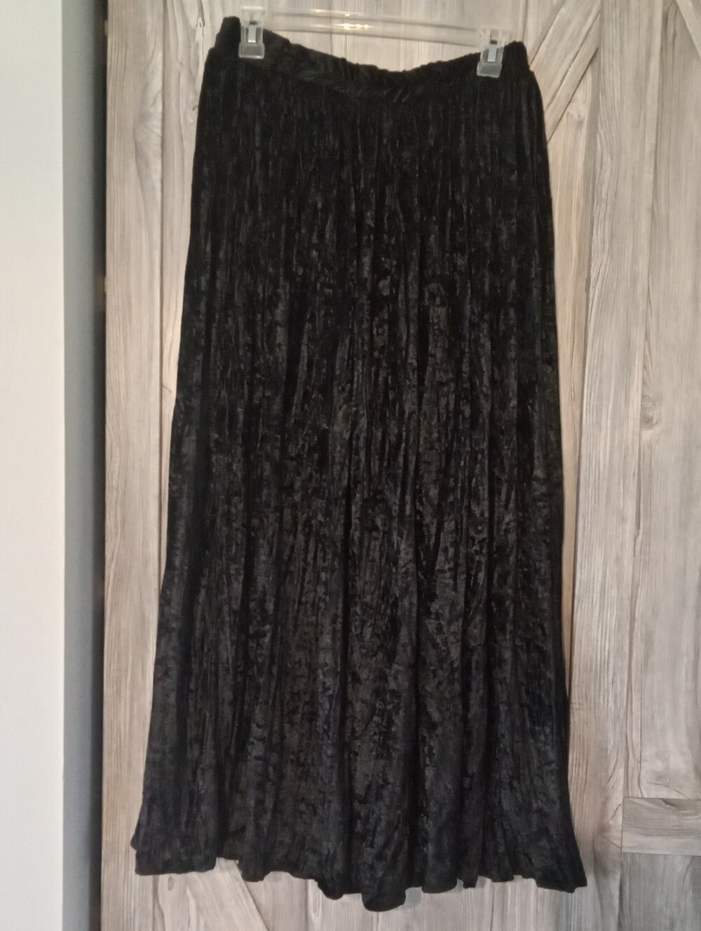 Black Crushed Velvet Maxi Skirt M